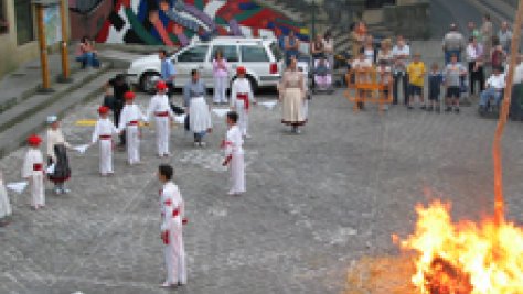 Murixka Dantza Taldearen San Juan bezperako emanaldia