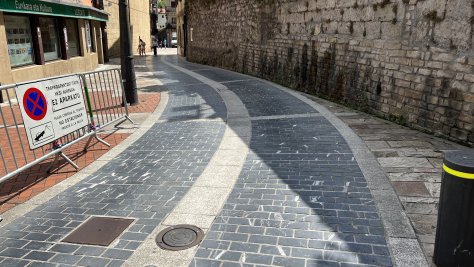 Ekainaren 27tik uztailaren 4ra Gurutze Santuaren Plazarako sarbidea itxita egongo da