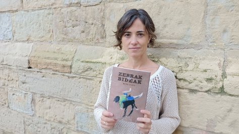 ATAL FEMINISTA MARTXAN ANDREONE LIBURUTEGIAN