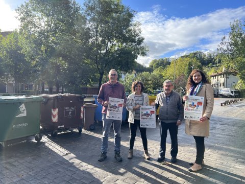 Joxean Sanchez (concejal de Medioambiente), Leire Beteta (técnica de Medioambiente), Jesús Mari Martiarena (alcalde de Lezo) y Loreto Osa (Presidente de la Mancomunidad de San Markos)