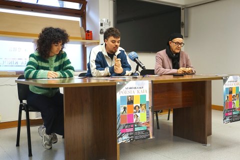 POESIA KAIA 2025