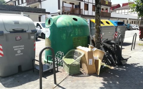 Tamaina handiko hondakinak