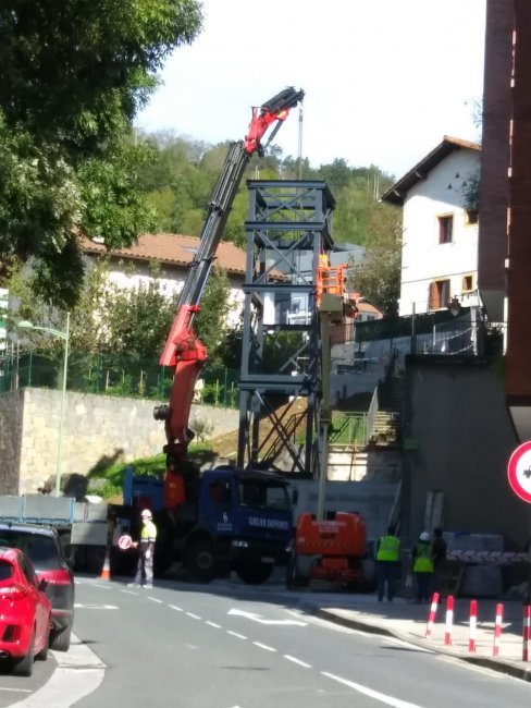 Ijurkoko igogailuaren eraikitze lanak