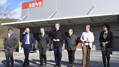 Salva Industrial bisita