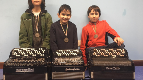 Los alumnos de acordeón de la Escuela de Música de Lezo