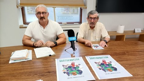 Xanti Val y Jesús Mari Martiarena, en la presentación de los Santacruces