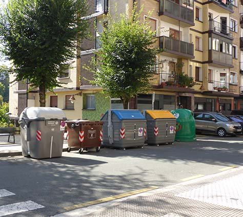 Edukiontziak Lezo